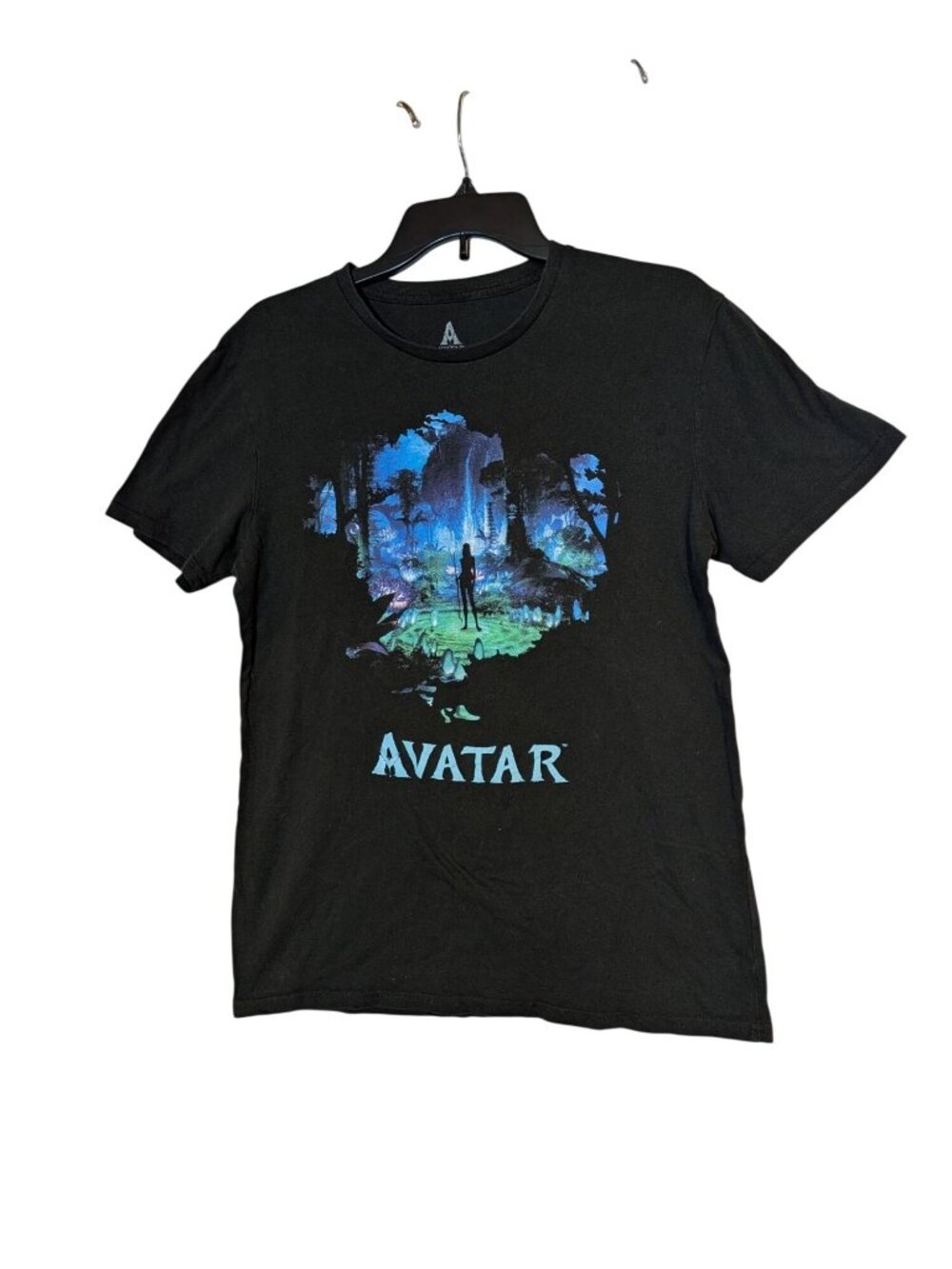 Avatar Black Graphic T-Shirt Medium 20th Century Studios Short Sleeve Cotton Ble